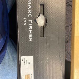 Brand new Black Marc Fisher ELWA lace up boots size 9